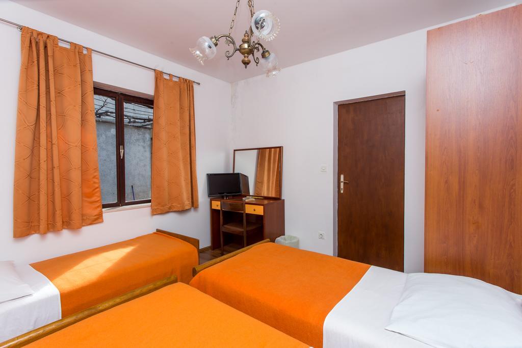Guest House Lina Dubrovnik Exterior photo