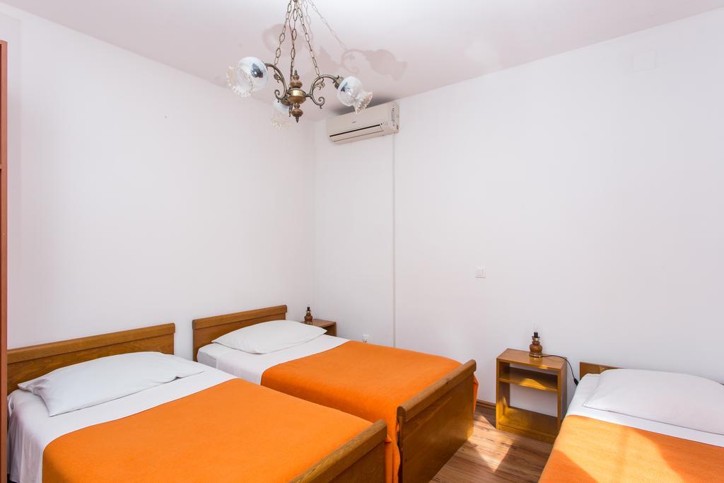 Guest House Lina Dubrovnik Exterior photo