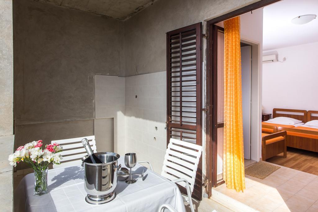 Guest House Lina Dubrovnik Exterior photo